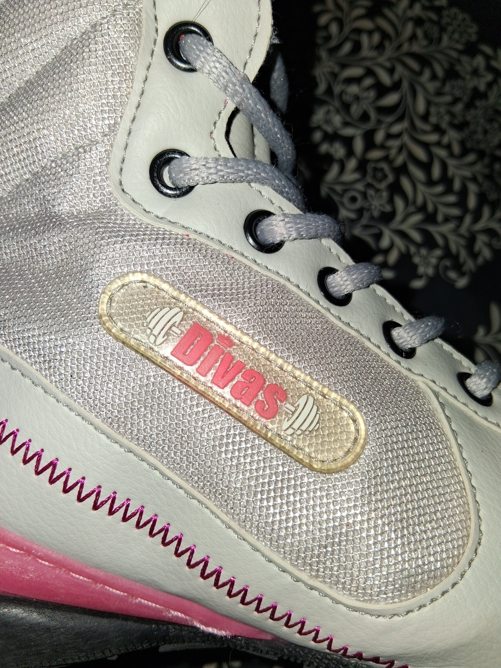Diva White Athletic Sneakers with Pink Accents